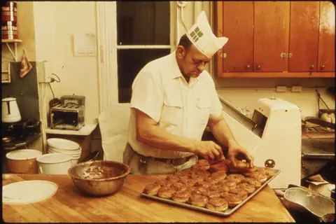 The Danish Bakery (1971) photo 2